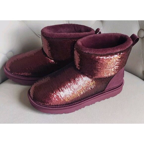 NEW UGG GIRL'S CLASSIC MINI MIRROR BALL BOOTS SZ 4 WILD GRAPE - Picture 4 of 8
